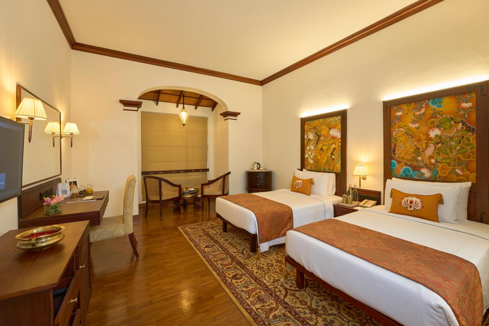 The Leela Ashtamudi, A Raviz Hotel Kollam Exteriör bild A room at the Imperial
